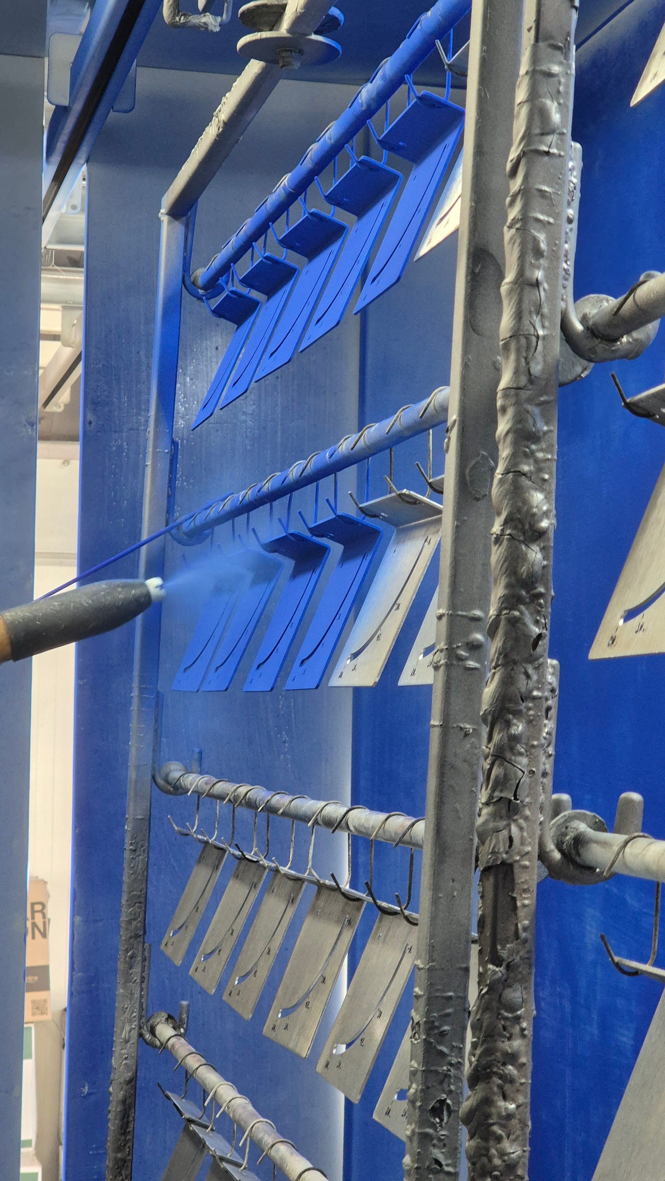 Furniture powder coating in poland metalkon